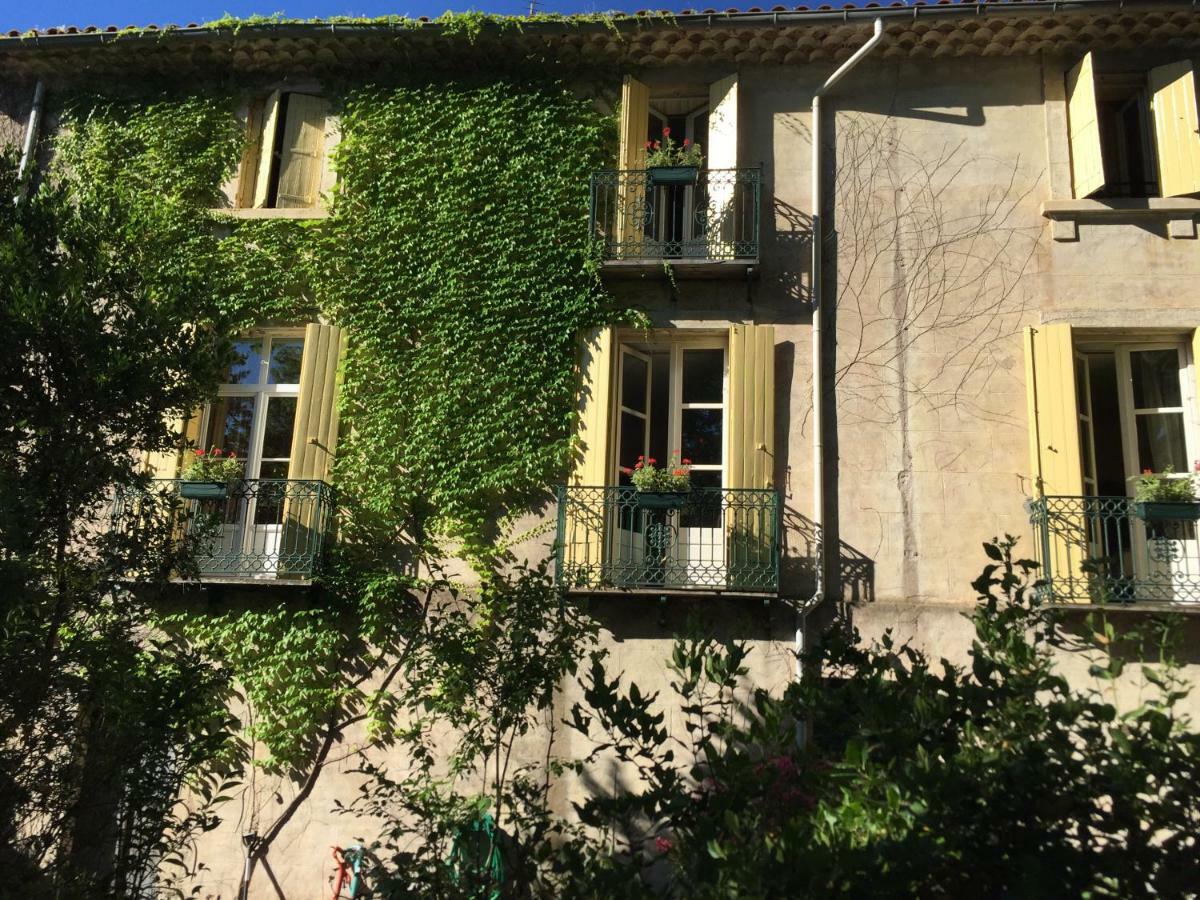 Domaine De Brousson Bed & Breakfast La Tour-sur-Orb Bagian luar foto