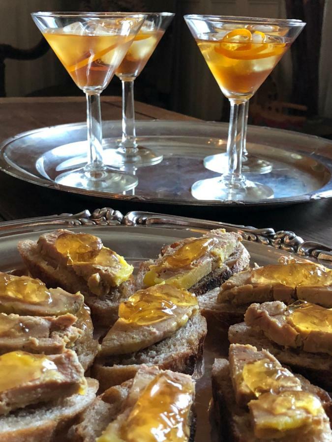 Domaine De Brousson Bed & Breakfast La Tour-sur-Orb Bagian luar foto